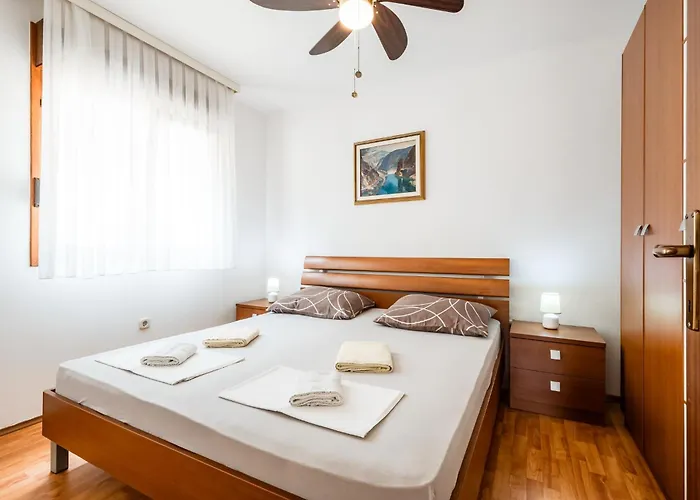 Holiday home Seaside House Cove Gradina - Korcula - 25127 *